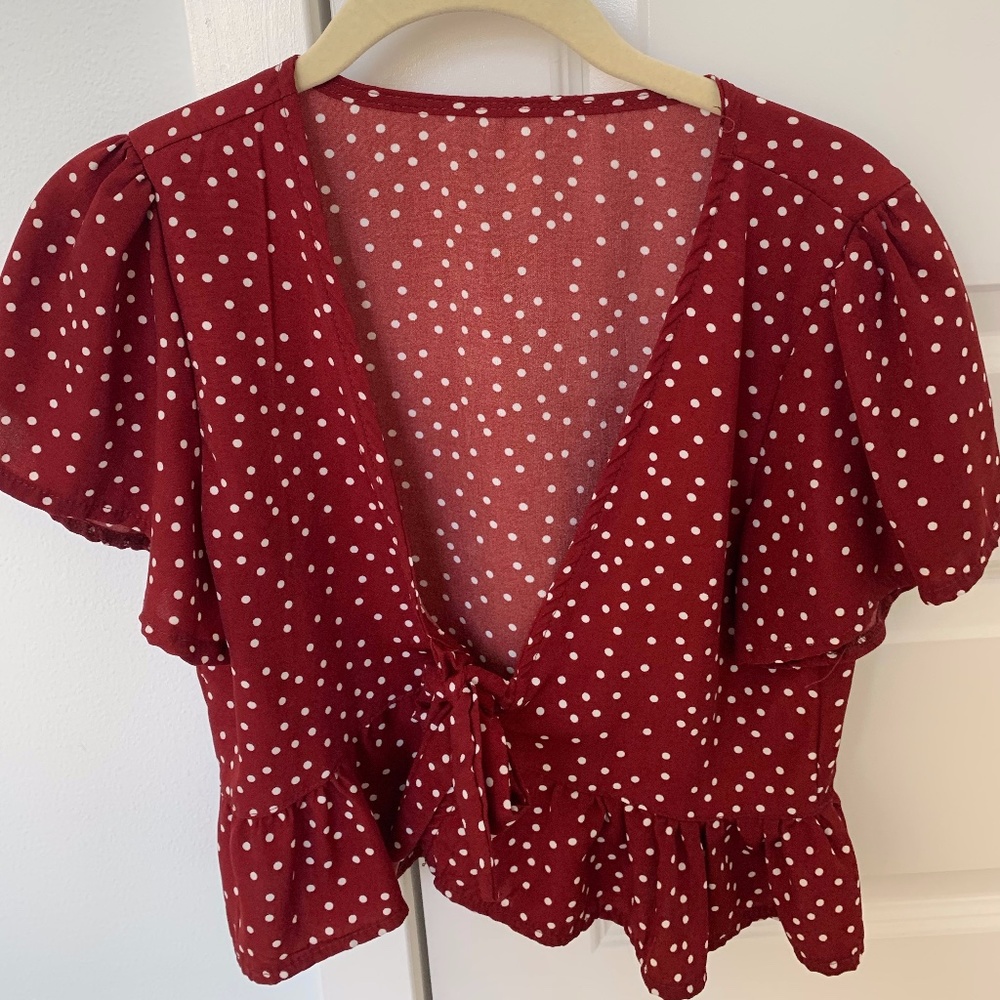 Red polka dot crop tie front shirt